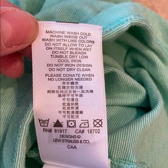 Boys Levi shirt size large - Picture 5 of 6